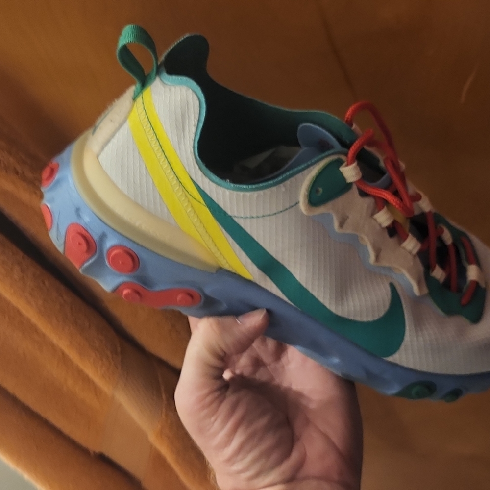 Nike React - image 2